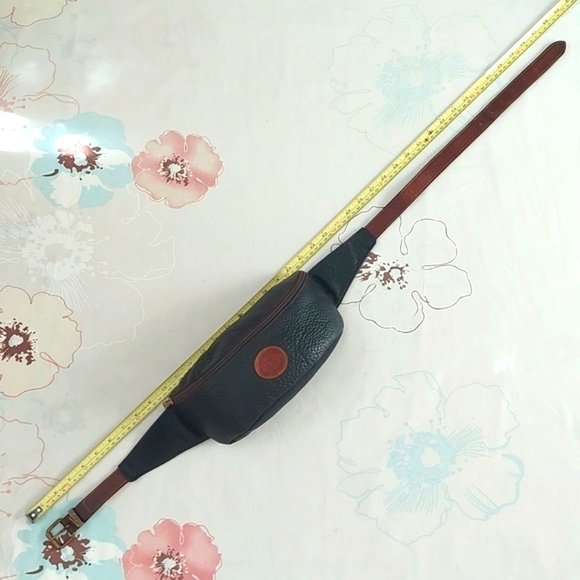 Vintage Roots black / brown leather fanny pack waist bag - Picture 11 of 12